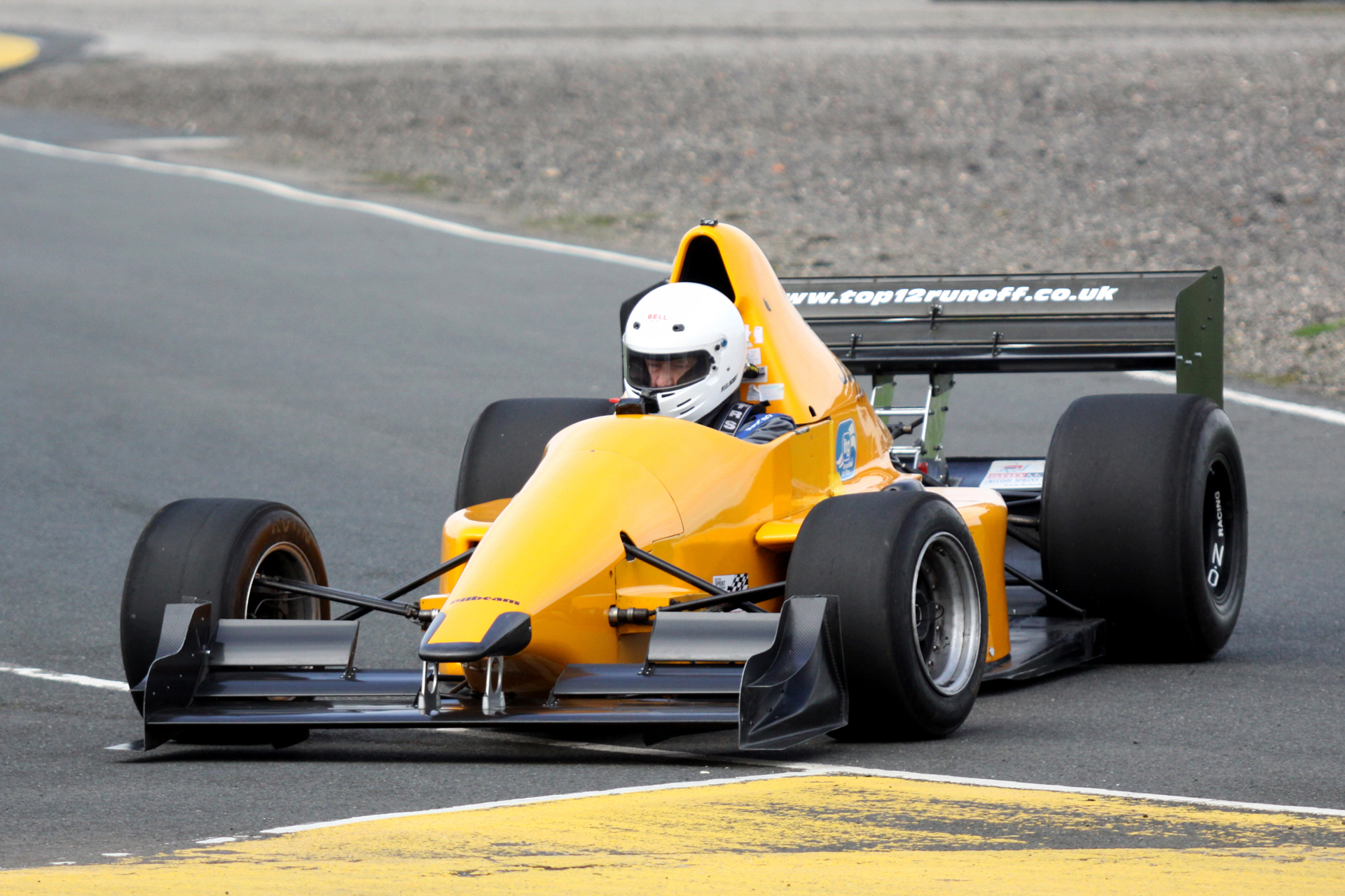 Pilbeam MP88 Judd V10