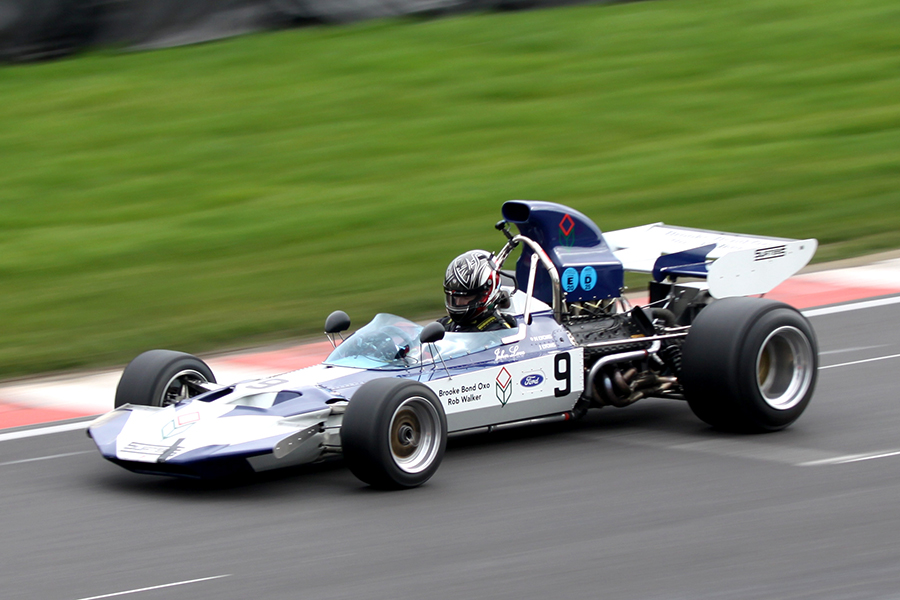 Surtees TS9